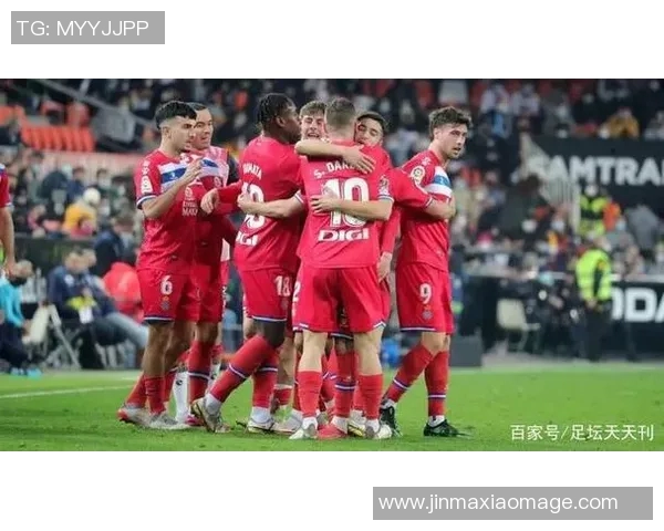 昔日恩怨再现 选秀新星与老队友命运交锋再度上演激烈对决